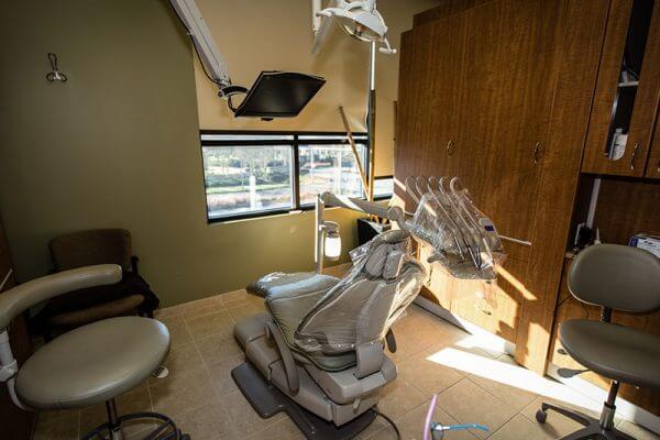 Sunrise Dental | Night Guards, Emergency Treatment and Full Mouth Reconstruction